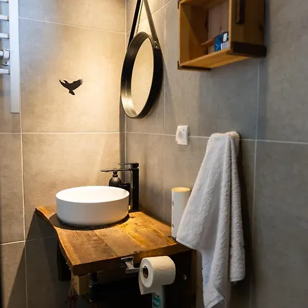 Huut * 兹拉蒂博尔